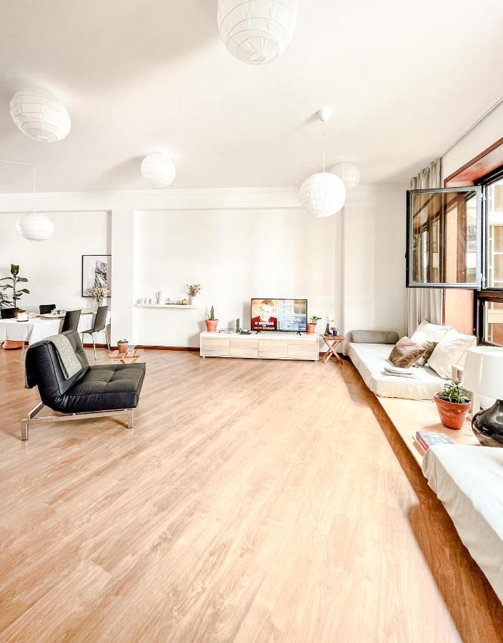 Central Loft With Free Parking 波尔图 外观 照片