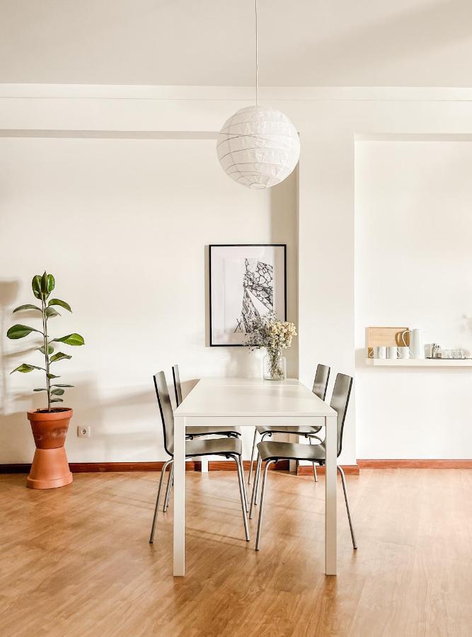 Central Loft With Free Parking 波尔图 外观 照片